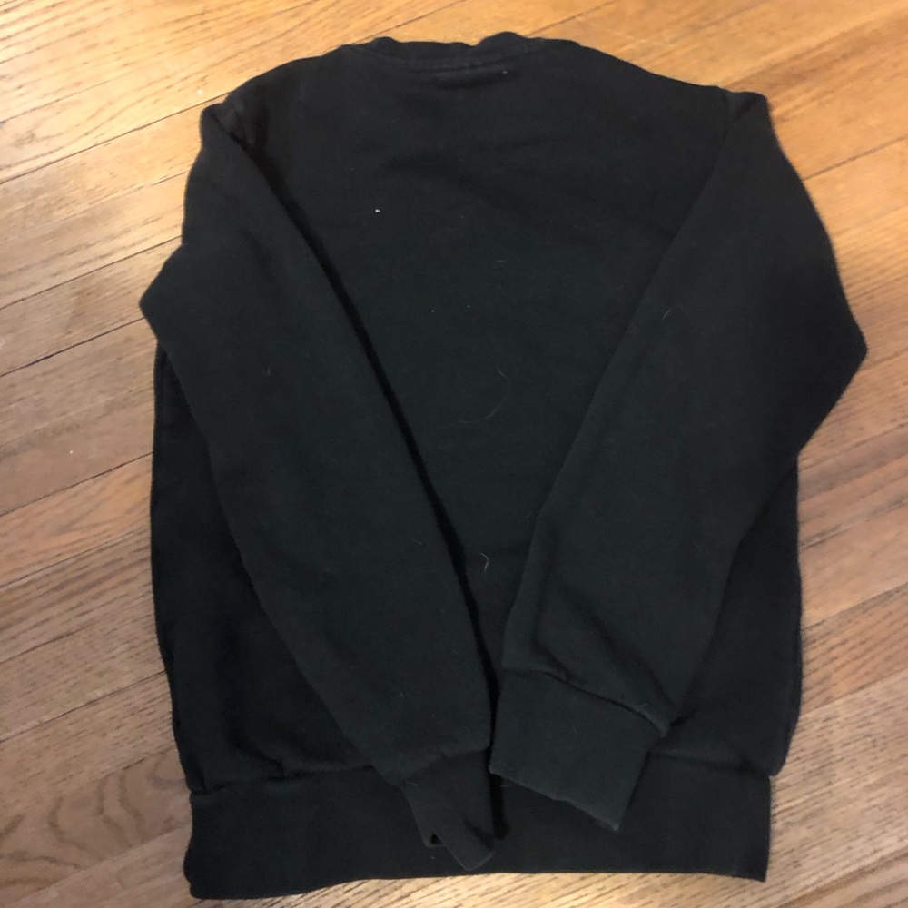 Crewneck - Picture 4 of 4